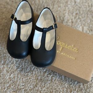 La Coqueta Black Leather T-Bar Flats